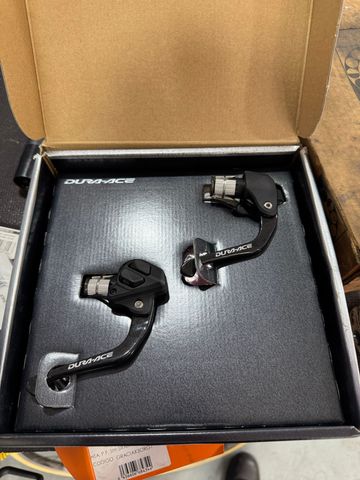 Shimano Dura Ace Di2 ST-7971 Dual Control 2x10 2024 Drivetrain & Pedals usato