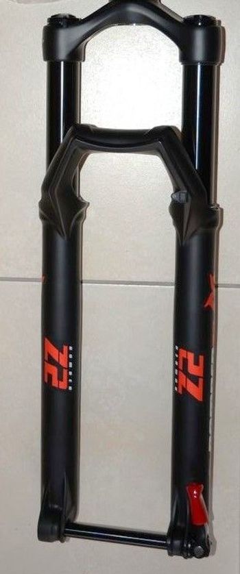 Marzocchi, BOMBER Z2 29 pouces 130mm air/huile