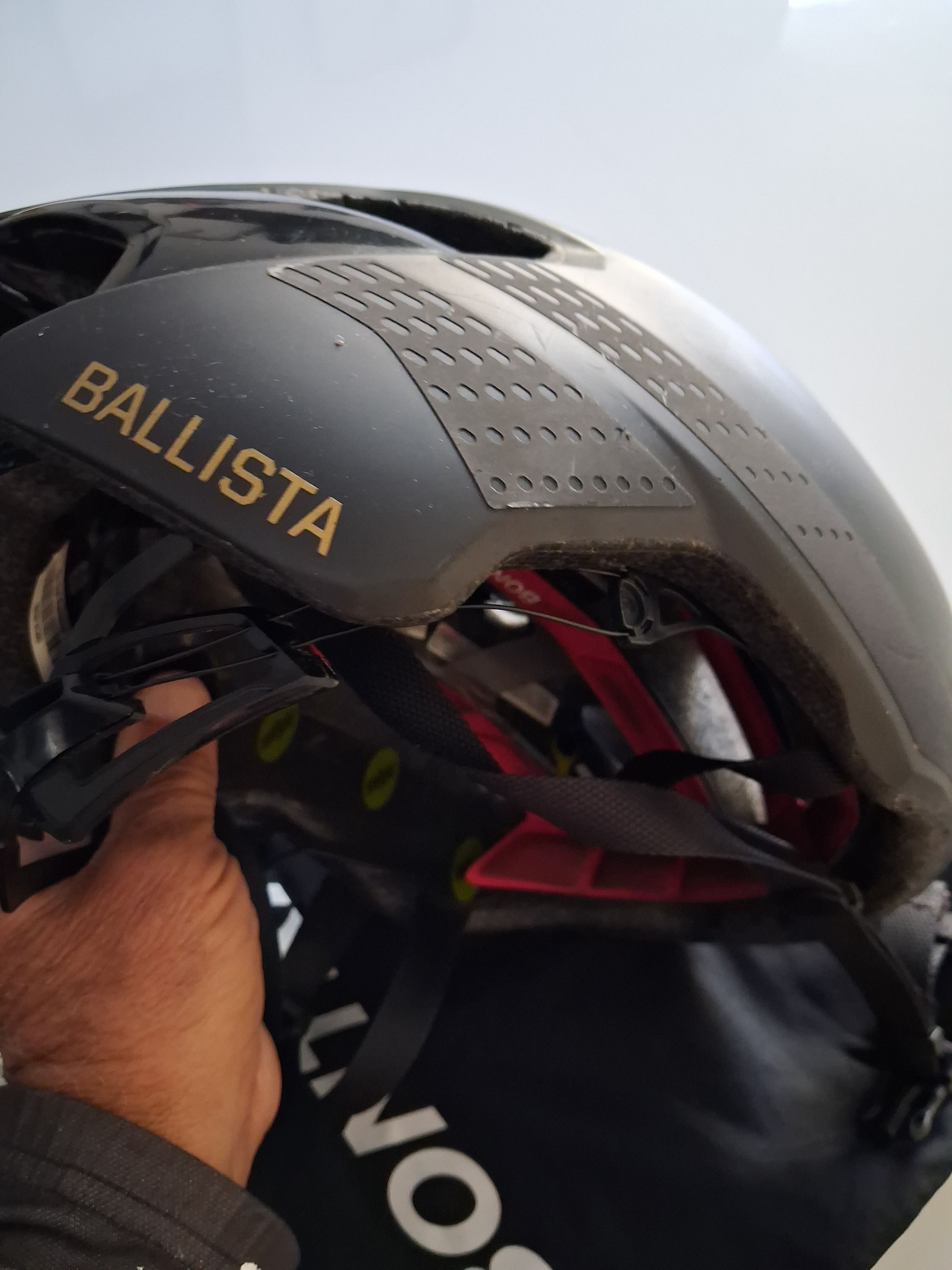 ballista bike helmet Trek Mips Road - Black integrated Mips Air system Trek Ballista Mips Road Bike