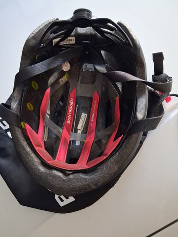 Used Bontrager Ballista Helmet bike — image 4 of 7