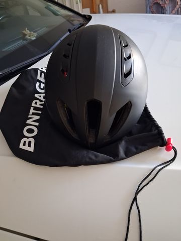 Used Bontrager Ballista Helmet bike — image 6 of 7