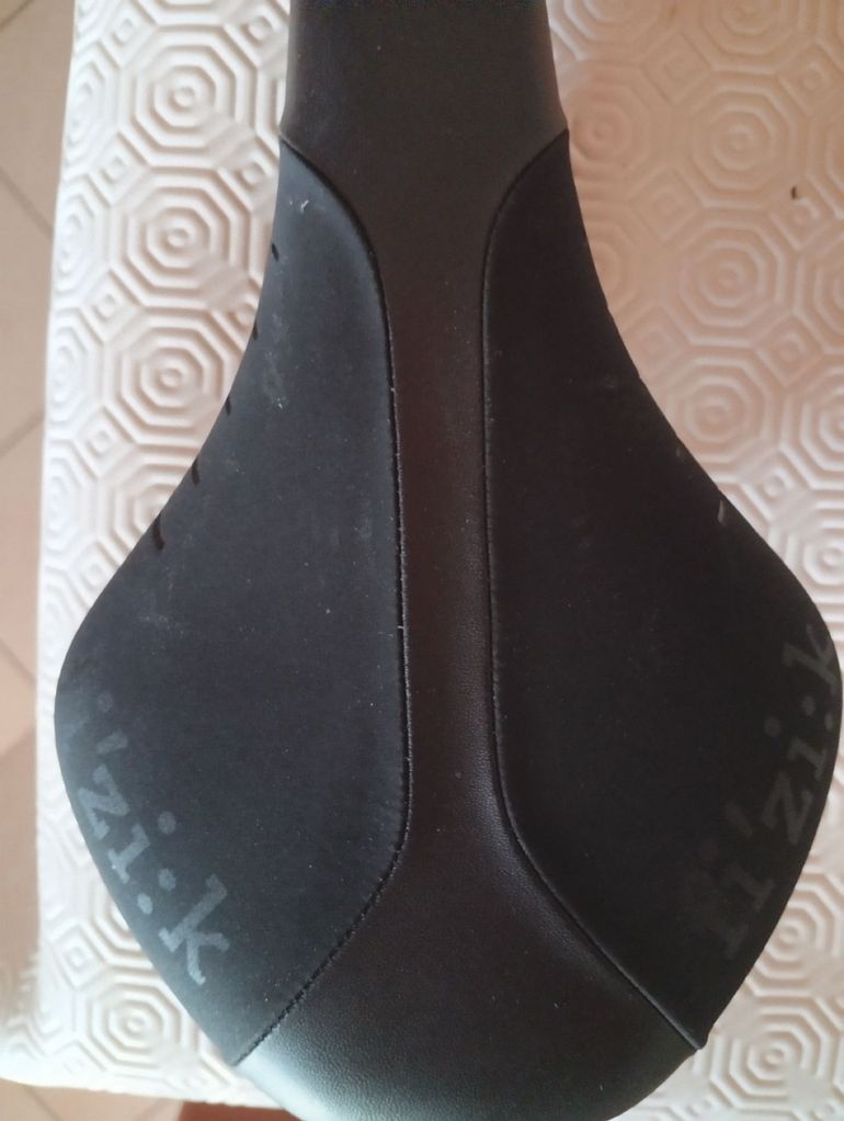 Used Fizik r7 2025 bike — image 4 of 4