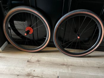 Newmen, Advanced G.34 Wheelset + Schwalbe G-One R Pro 45mm