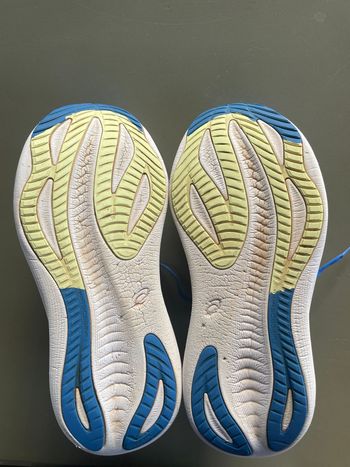 Used Asics Gel Nimbus 27 bike — image 4 of 4