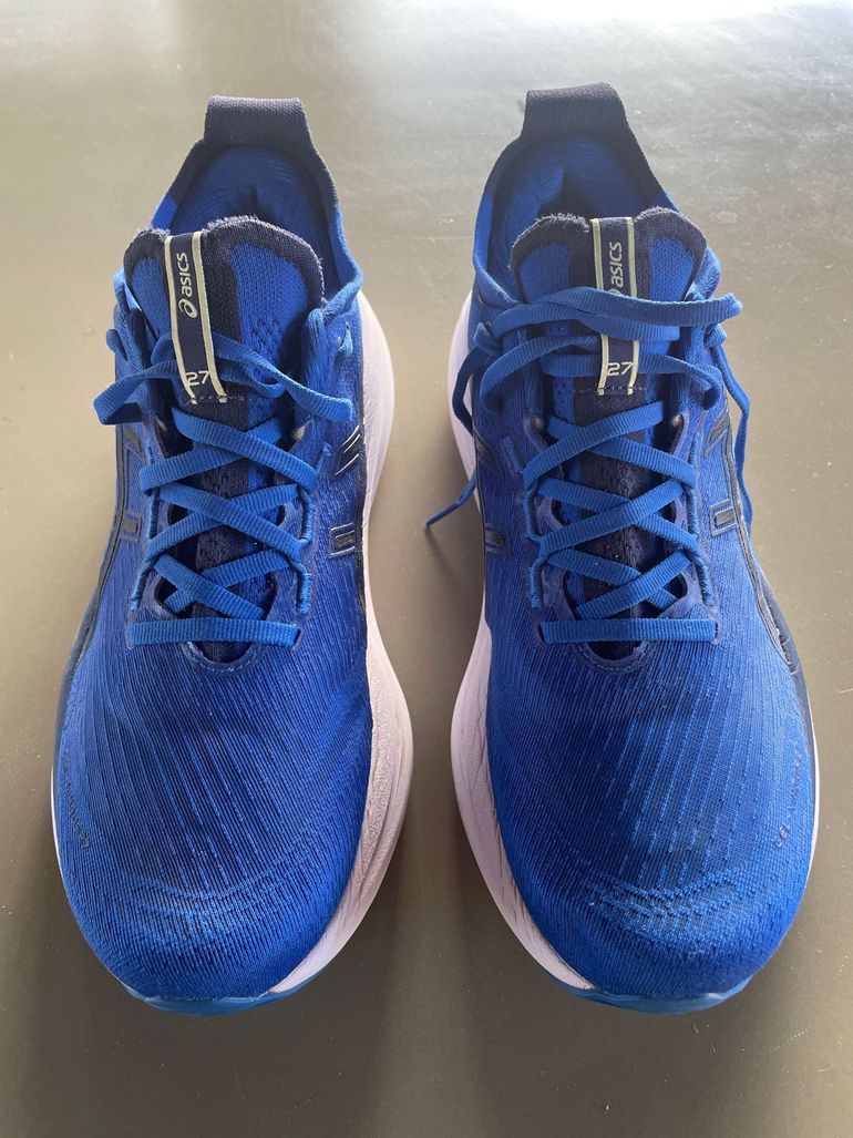 Used Asics Gel Nimbus 27 bike — image 1 of 4
