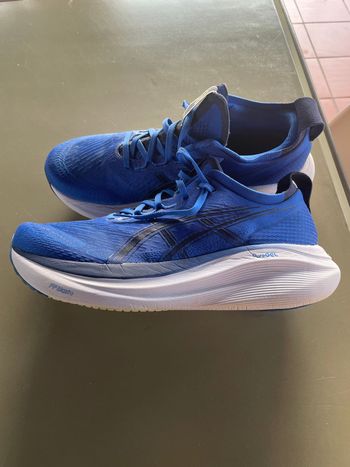 Used Asics Gel Nimbus 27 bike — image 3 of 4
