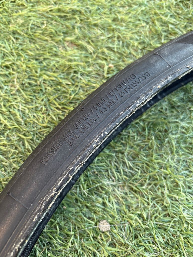 Used Pirelli P Zero Race TLR 2026 bike — image 4 of 9