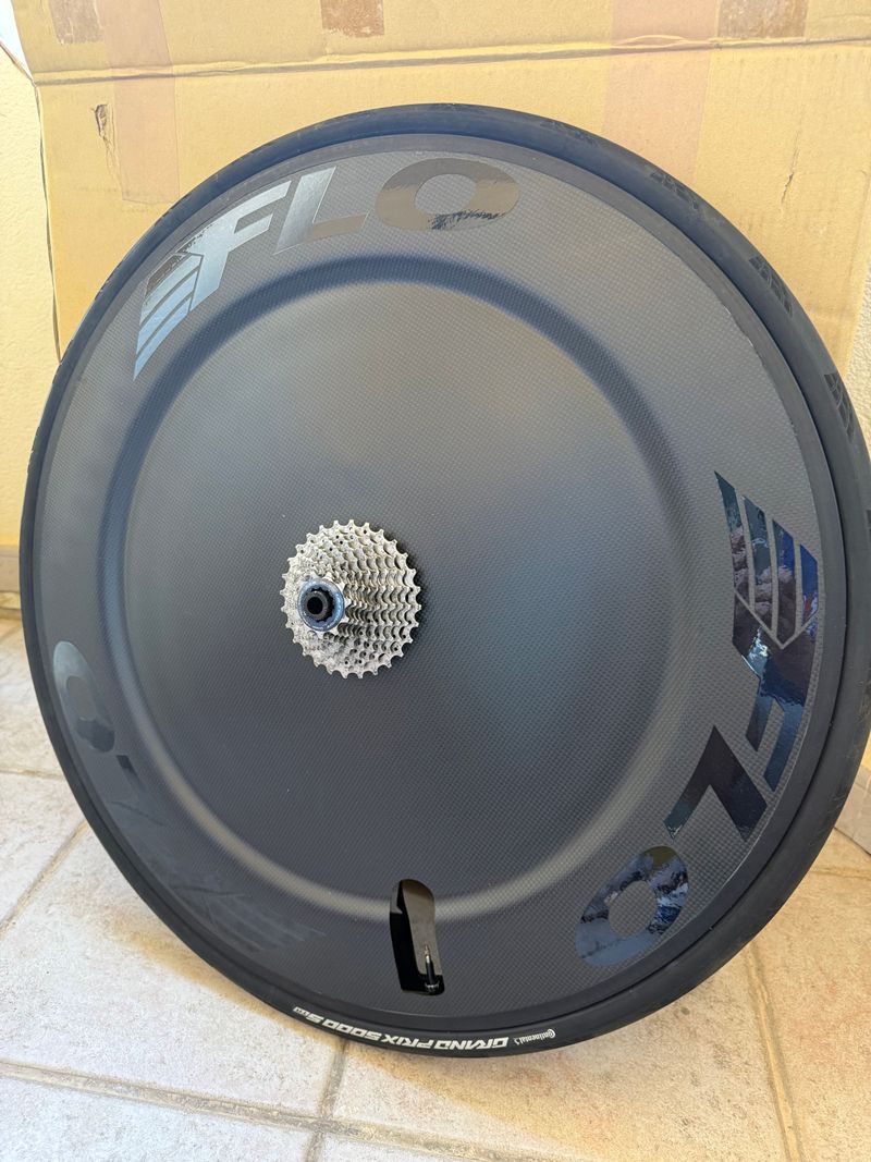 Flow Disc Wheel for Triathlon 2025 bike d'occasion — image 3 sur 6