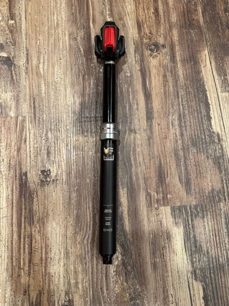 Used RockShox Reverb AXS Dropper Post 2022 bike — image 3 of 5