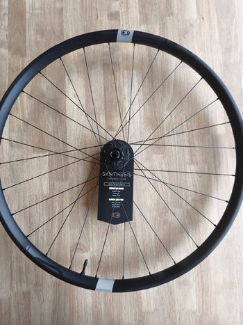 Used Crankbrothers Synthesis Enduro 29 XD bike — image 8 of 10