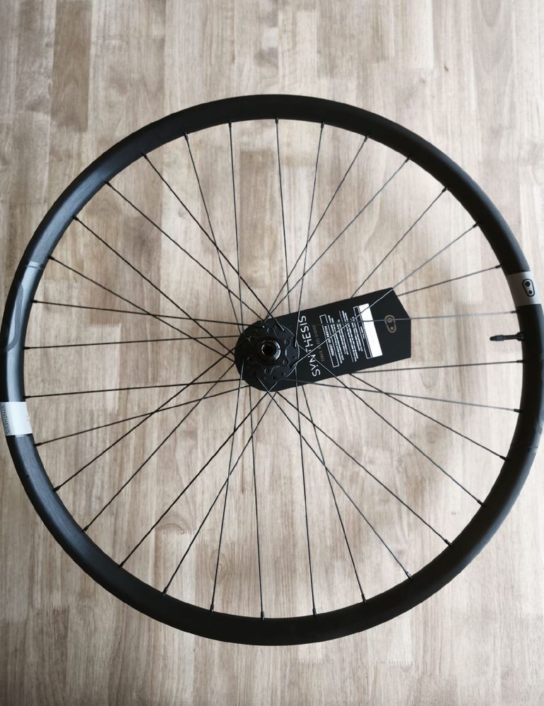 Used Crankbrothers Synthesis Enduro 29 XD bike — image 5 of 10