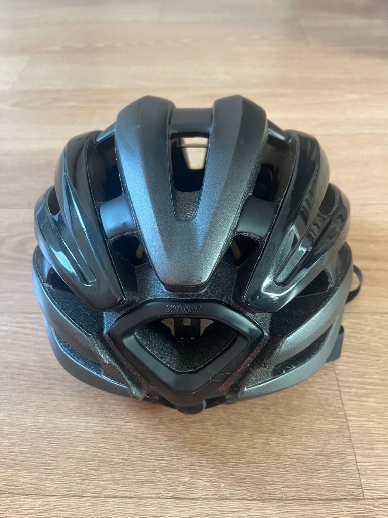 Used Giro Casque bike — image 2 of 9