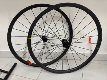 Mavic Crossmax SLR 29 MTB Wheelset 2025 Wheels usato