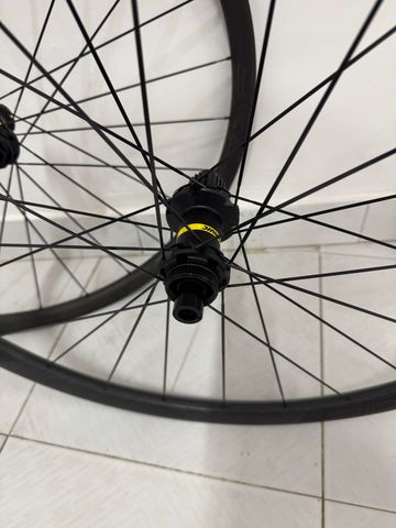 Brugt Mavic Crossmax SLR 29 MTB Wheelset 2025 bike — billede 5 af 6