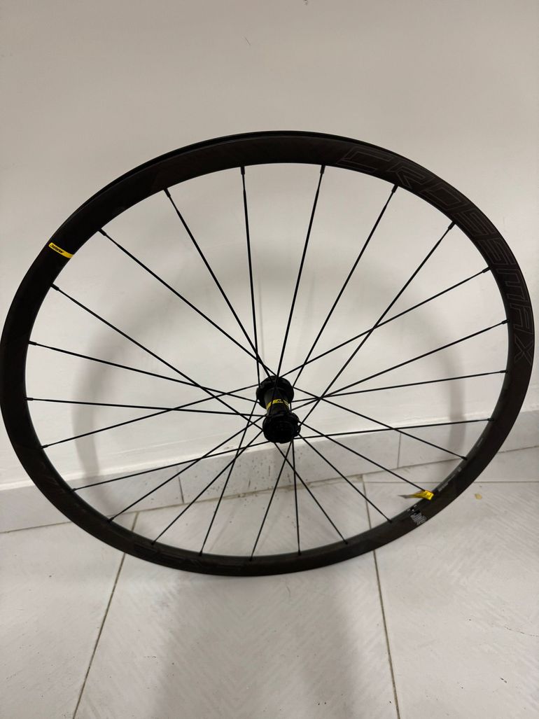 Used Mavic Crossmax SLR 29 MTB Wheelset 2025 bike — image 6 of 6