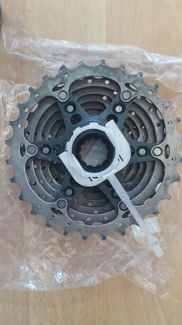 Used Shimano Ultegra R8000 11-28T Cassette 2021 Drivetrain & Pedals