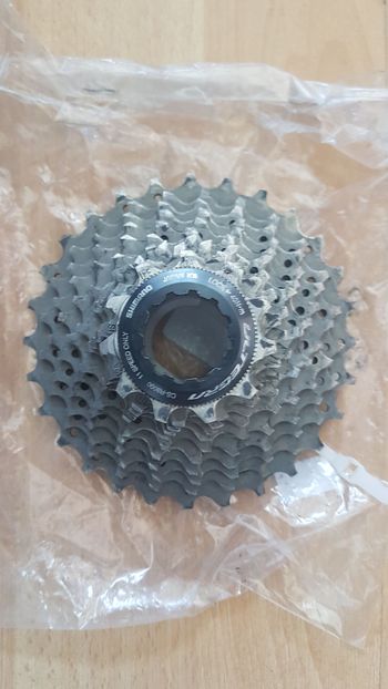 Used Shimano Ultegra R8000 11-28T Cassette 2021 bike — image 2 of 2