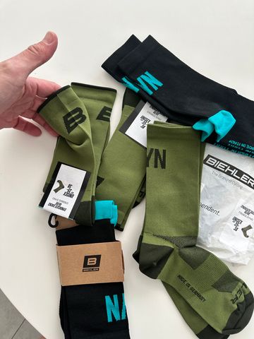 Used Biehler SYN Unisex Socks bike — image 4 of 4