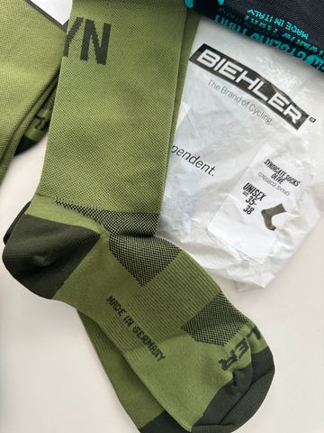 Used Biehler SYN Unisex Socks bike — image 2 of 4