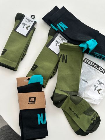Used Biehler SYN Unisex Socks bike — image 1 of 4