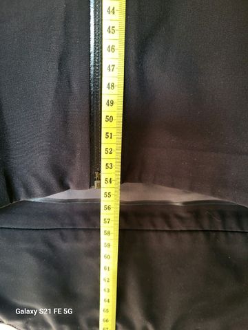 Used Rapha Womens Classic Winter Jacket 2024 bike — image 9 of 10