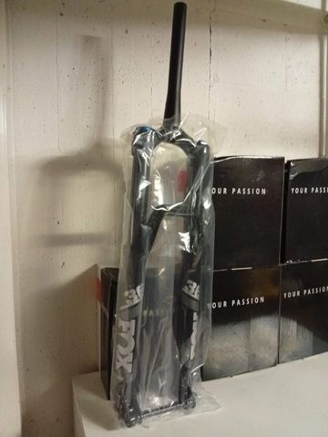Fox 36 Rhythm 160mm 2021 Fork usato