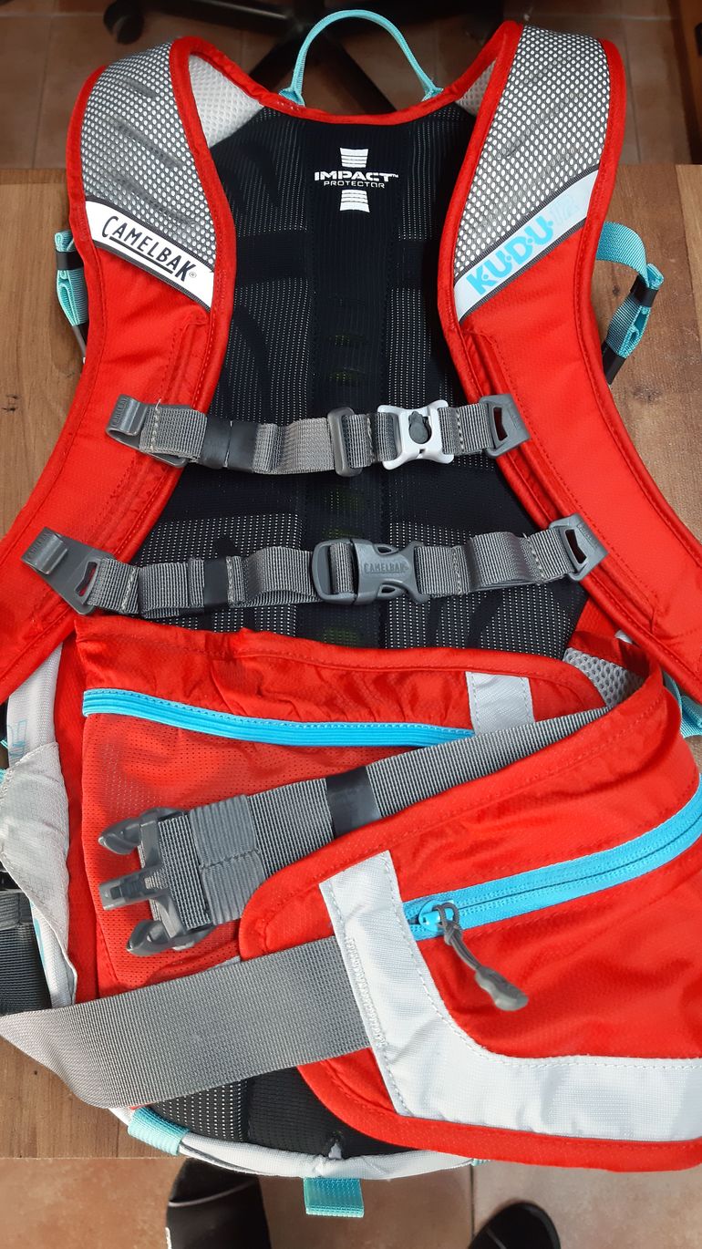 Used Camelbak Kudu MTB Backpack bike — image 2 of 7