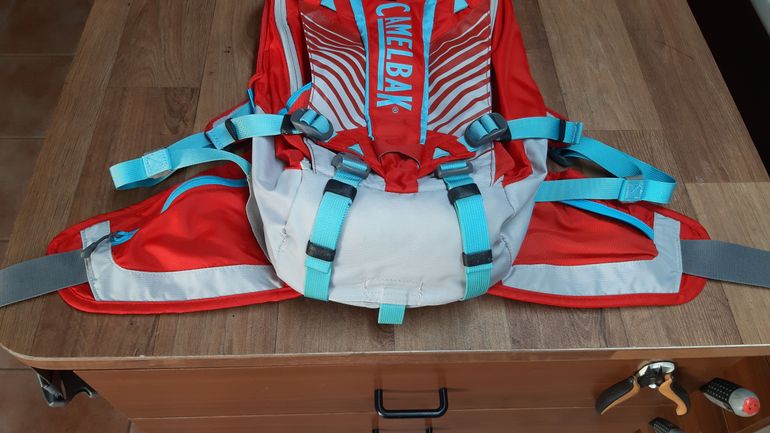 Used Camelbak Kudu MTB Backpack bike — image 3 of 7