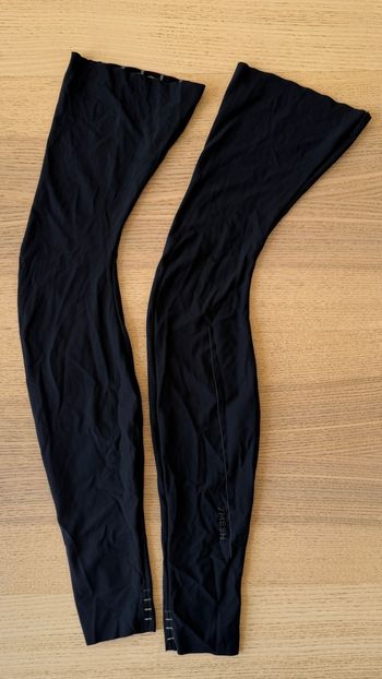 Used 7mesh Leg Warmers 2024 bike — image 2 of 4