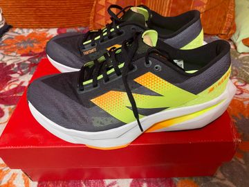 Used New Balance REBEL V4 FUELCELL 2025 Running Shoes