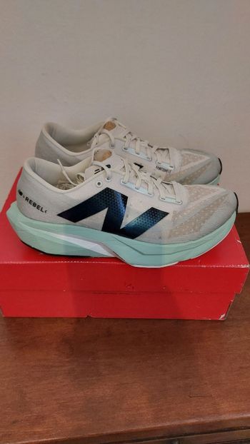 New Balance, FuelCell Rebel