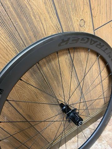 Used Bontrager Aeolus Pro 5 Clincher 2018 bike — image 4 of 8