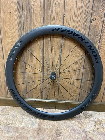 Used Bontrager Aeolus Pro 5 Clincher 2018 bike — image 7 of 8