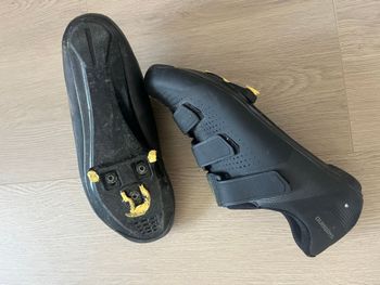 Used Shimano RC1 Road Cycling Shoes bike — image 2 of 3