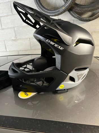 Used Dainese Linea 01 MIPS Helmet 2024 bike