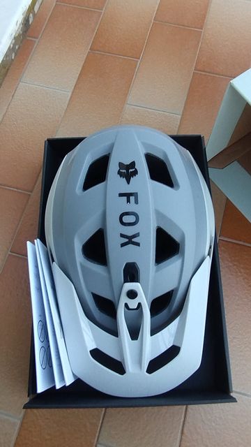 Used Fox Racing Speedframe Helmet 2025 Cycling Accessories