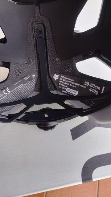 Käytetty Fox Racing Speedframe Helmet 2025 bike — kuva 5 / 11