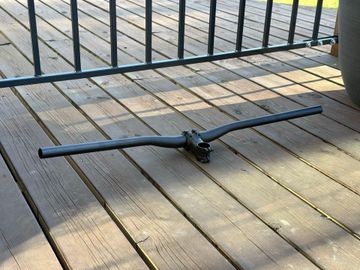stout Handlebar 750mm bike usato — immagine 3 di 6