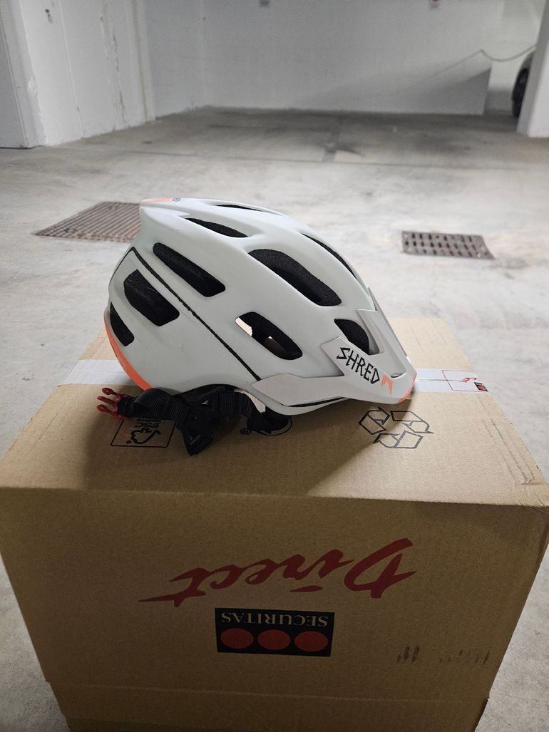 Used shred Short Stack 2023 bike — image 5 of 6
