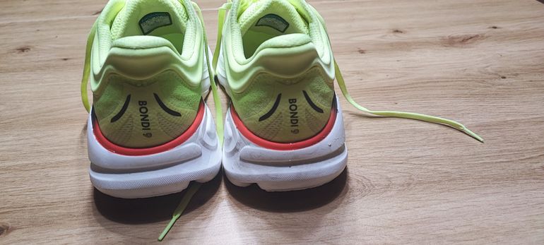 Used Hoka Bondi 9 2026 bike — image 3 of 6
