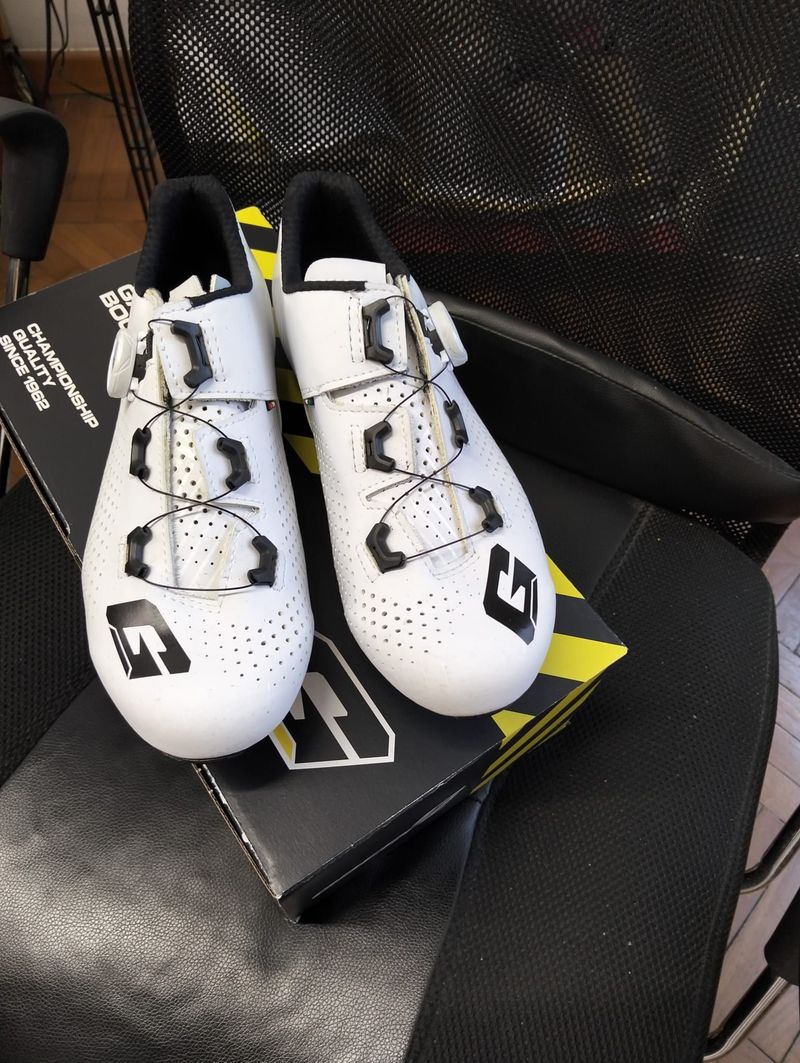 Gaerne Tuono Cycling Shoes de segunda mano