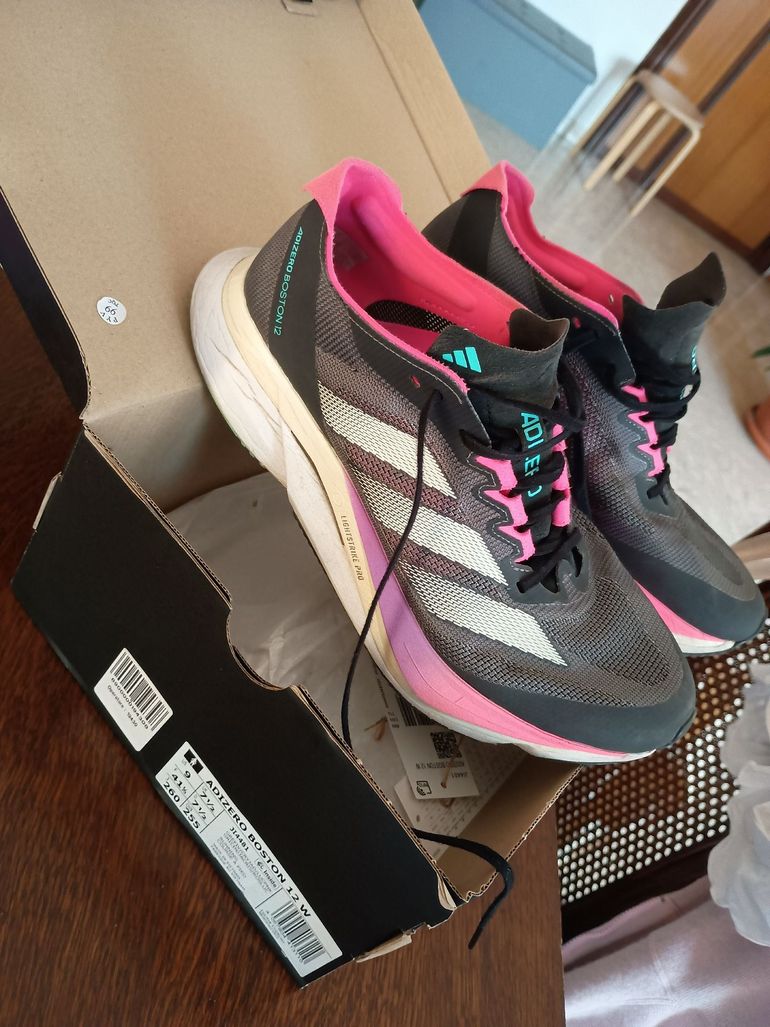 Used Adidas Adizero Boston 12 W 2025 bike — image 1 of 6