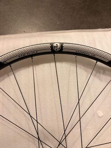 Brugt 9th Wave Yarrow 29+ Carbon Wheelset bike — billede 3 af 5