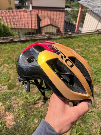 Used Giro Casco bike — image 1 of 4