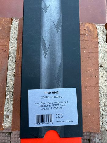 Used Schwalbe Pro One bike — image 2 of 2