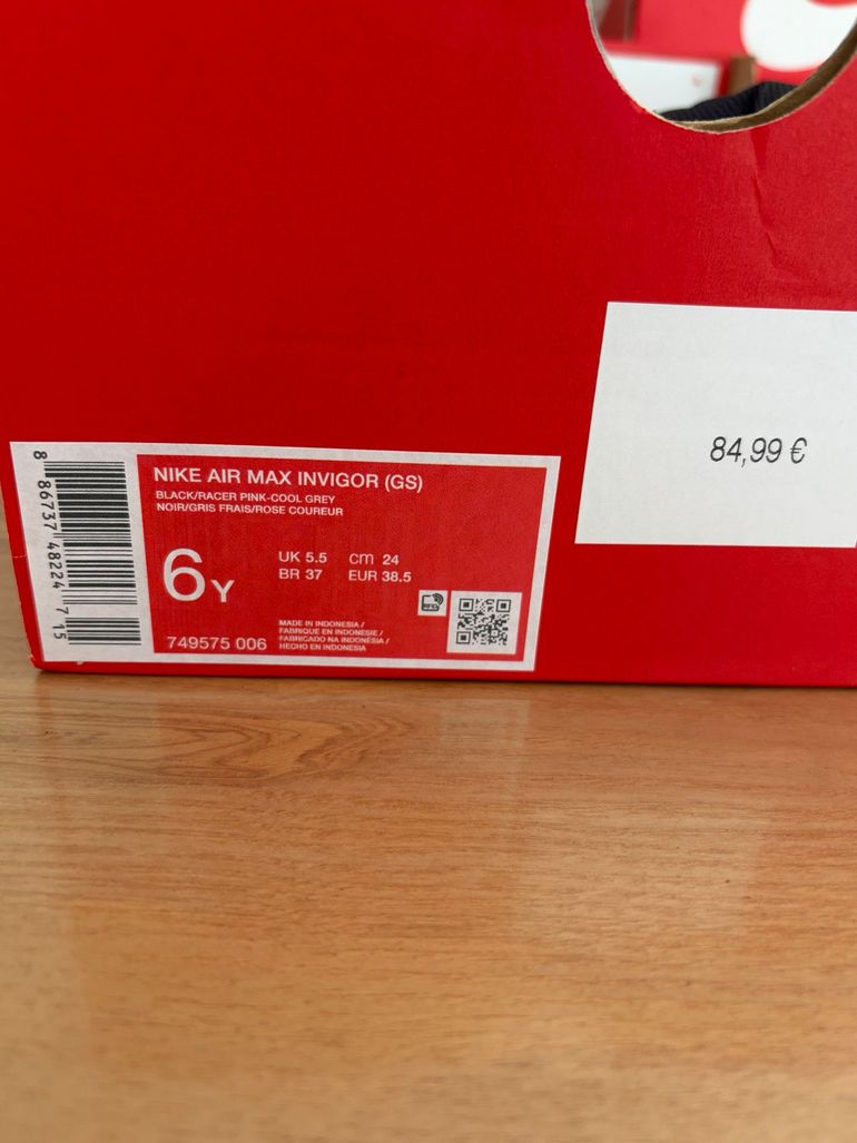 Used Nike Air Max Invigor GS bike — image 10 of 10