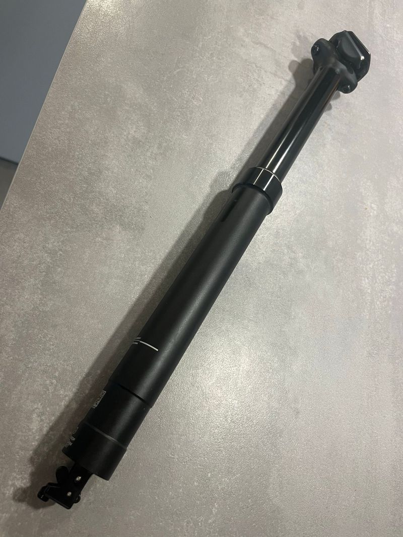 Used Bontrager Line Elite Dropper Post 2023 bike — image 2 of 6