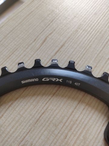 Tweedehands Shimano GRX 40T Chainring 11 speed 2025 Drivetrain & Pedals