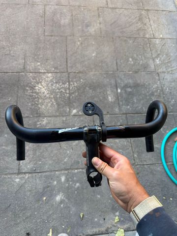 Used Fsa Manillar bike — image 1 of 3