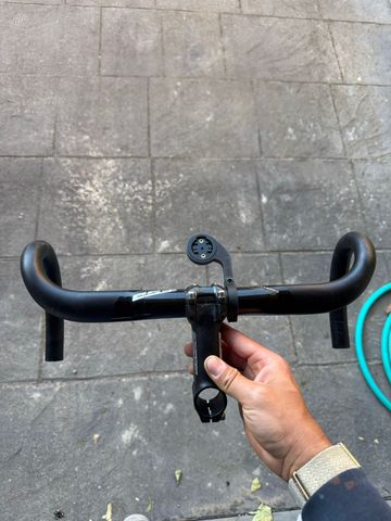 Used Fsa Manillar bike — image 3 of 3